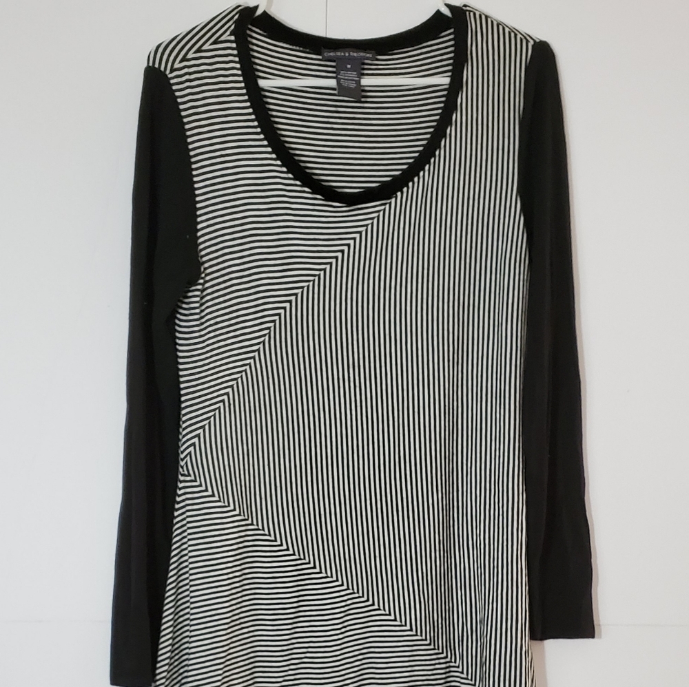 Chelsea & Theodore Black and white stripe dress